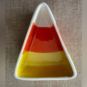 2001 porcelain candy corn dish, Boston Warehouse Trading Corporation.